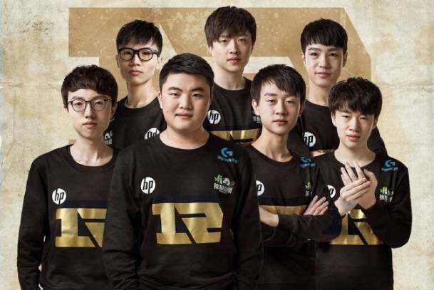 与此同时 与此同时